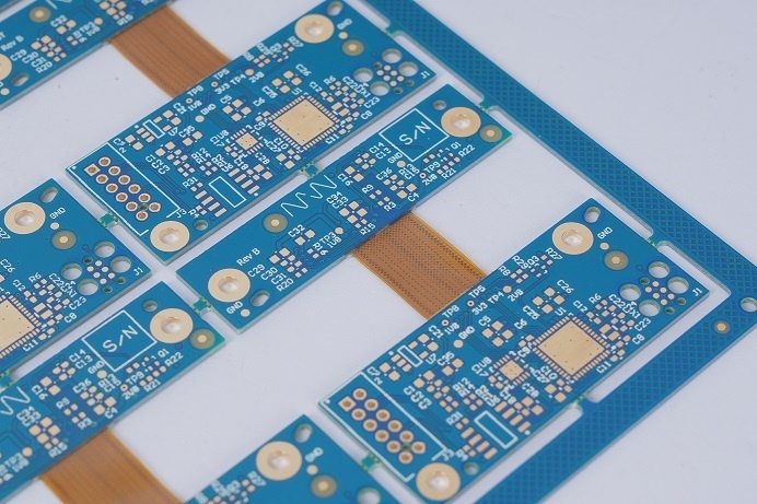 Mạch cứng mềm là gì?