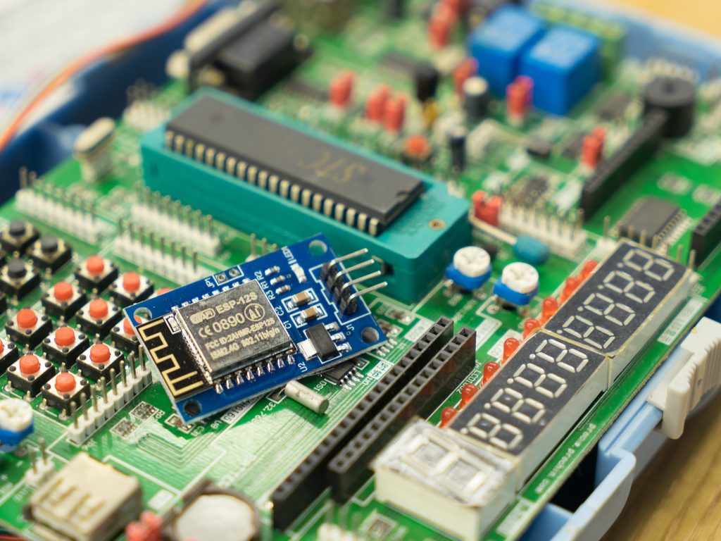 PCB vs PCBA: Definitions, Differences & Selection Tips