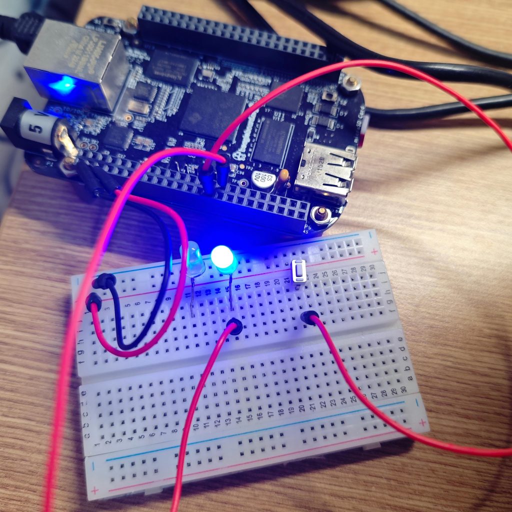 SMD vs Through Hole LED – Pros, Cons & Applications
